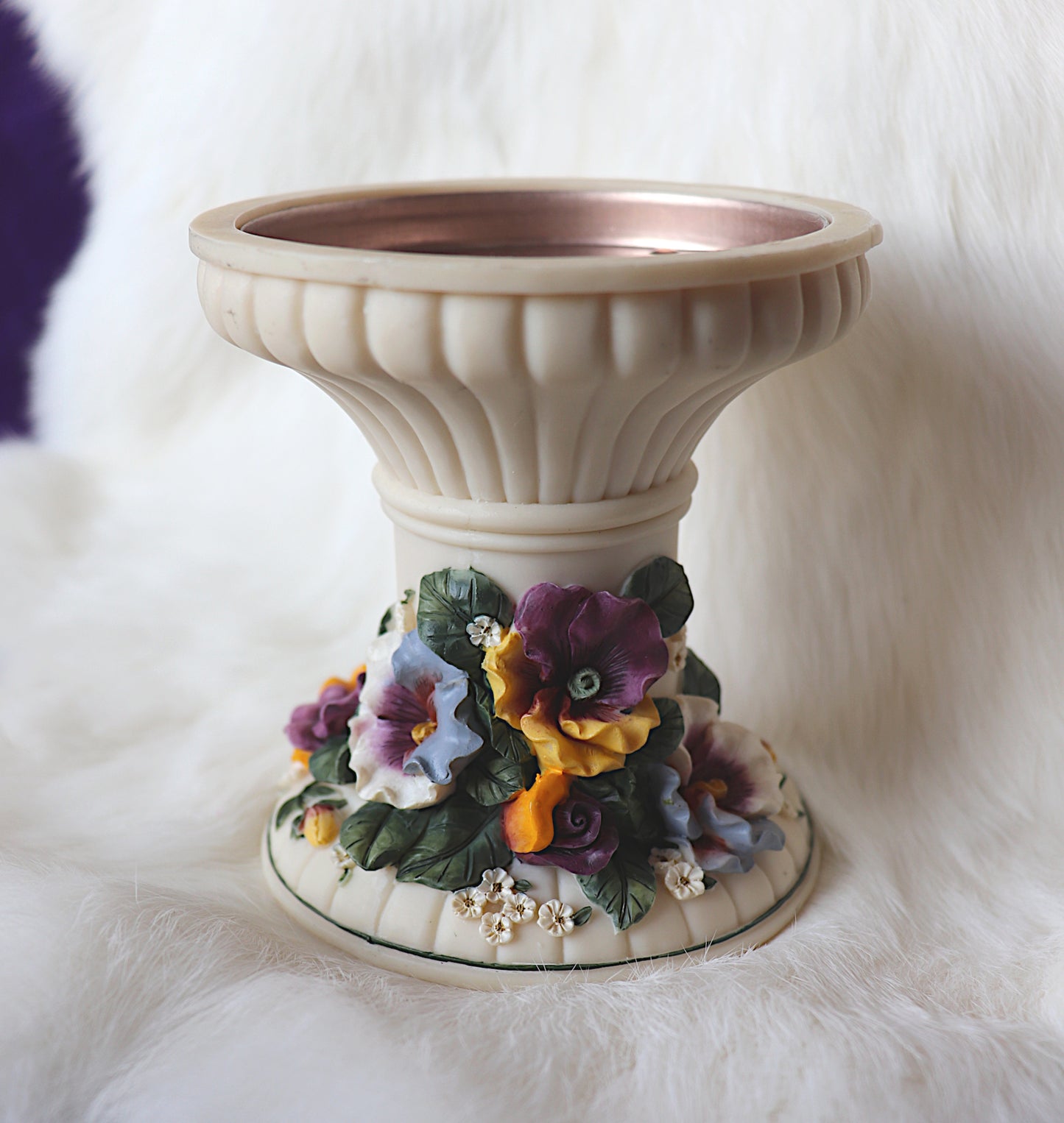 Pansy Pillar Holder